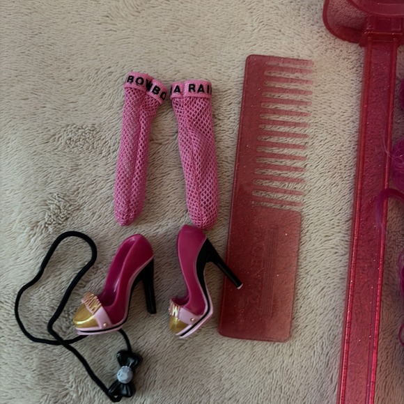 Rainbow High Stella Monroe Doll & Accessories - Picture 10 of 12